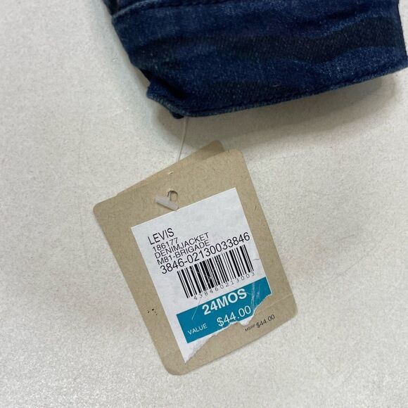Levi's Denim Jean Trucker Jacket Baby Size 24 Months Blue Camo NWT - Picture 4 of 5